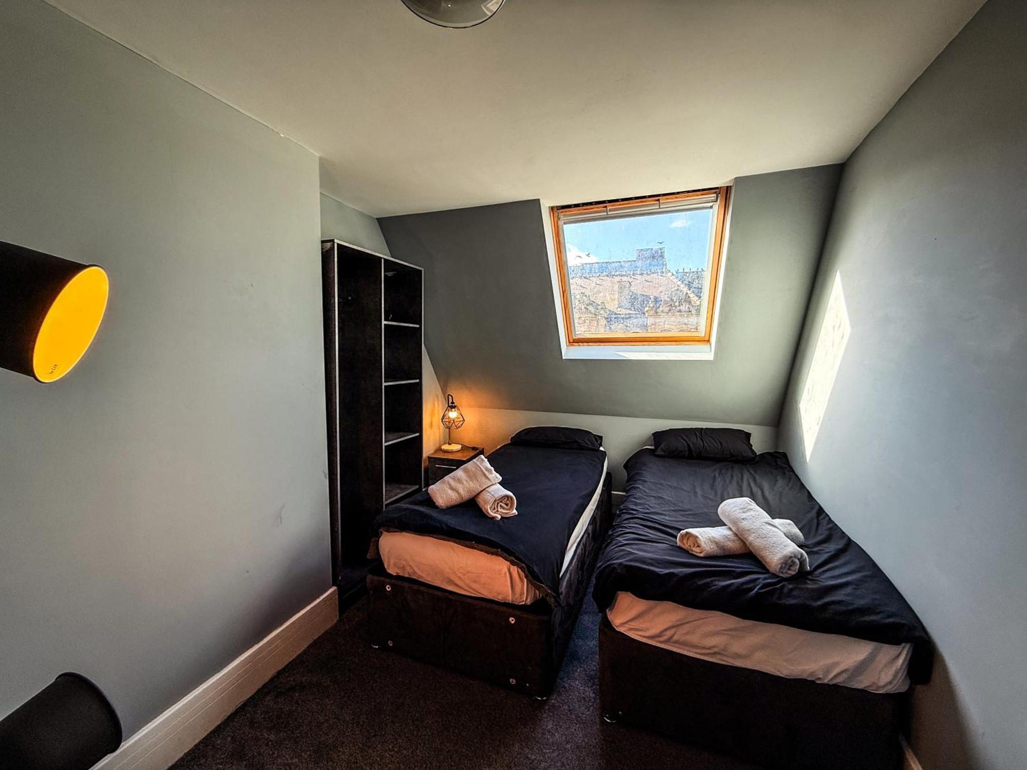 2 Bedroom Apartment In The Heart Of Newcastle - Spacious - Sleeps 7 Newcastle upon Tyne Exterior foto